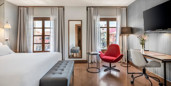 NH Collection León Plaza Mayor